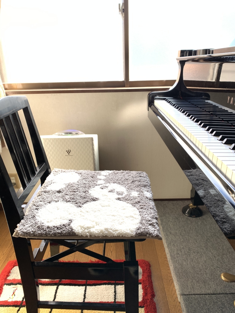 ピアノ トムソン 椅子 コンクール 高さ調節 美品 | monsterdog.com.br